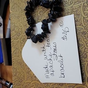 Women's Apache tear bracelet